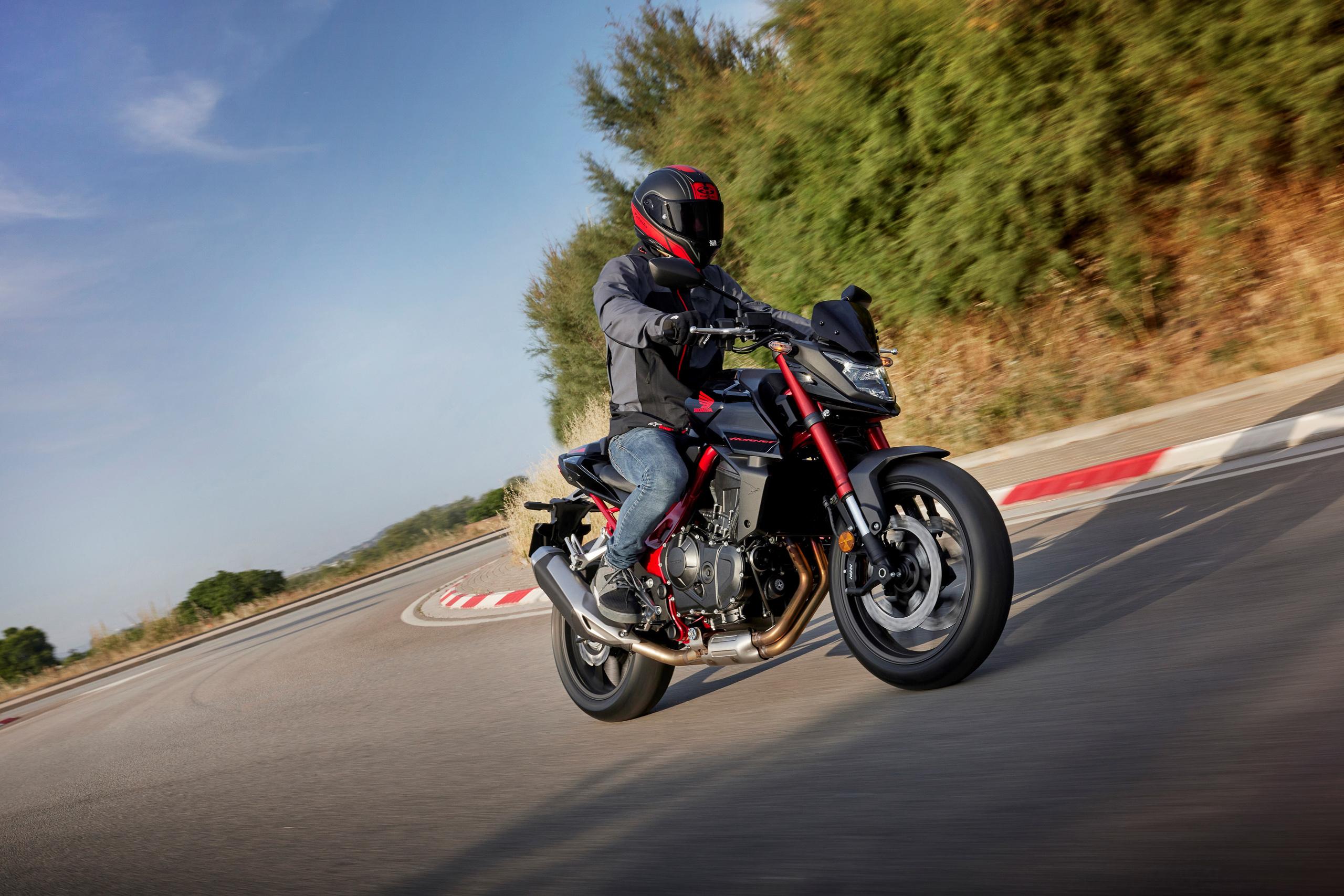 Honda Cb750 Hornet 2025 ลุคใหม่ เร้าใจไปอีกขั้น