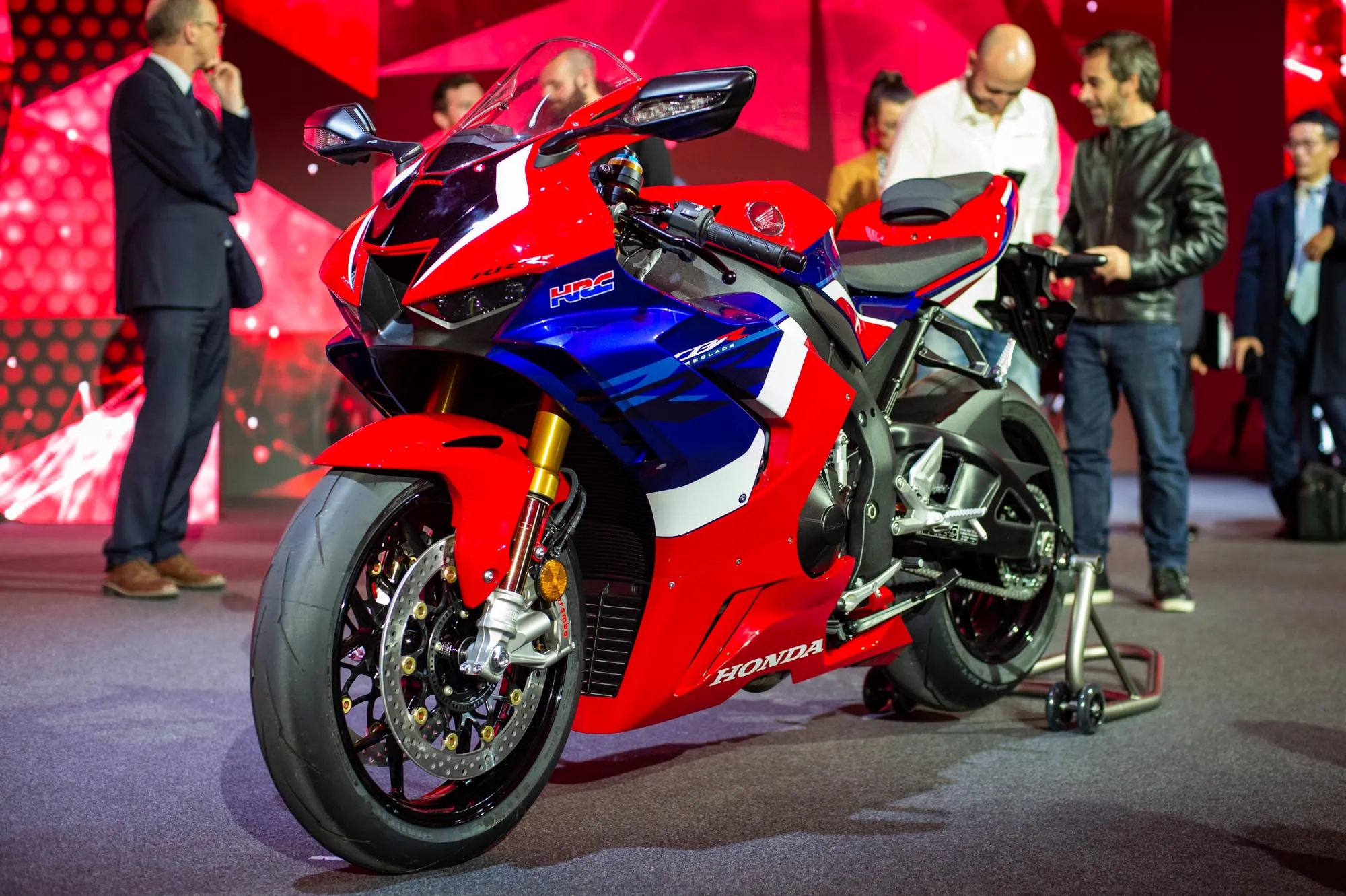 Honda Cbr1000rr-r Sp 2025 สเปคและราคา