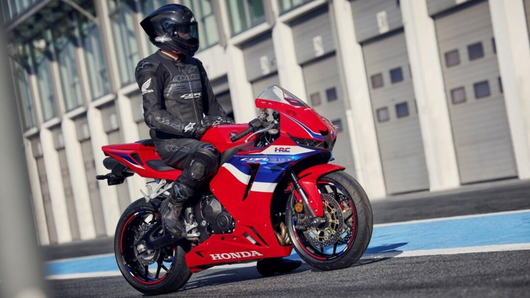 Honda Cbr600rr 2025 สปอร์ตเอที พันธุ์ใหม่ ดีไซน์เท่