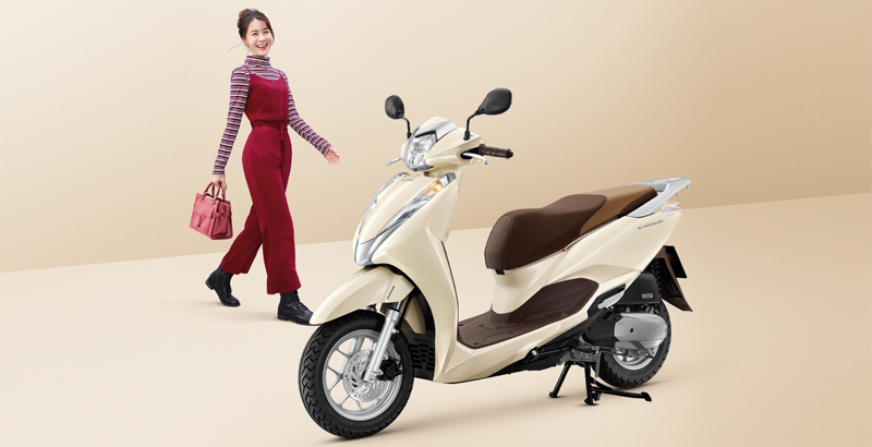 Honda Lead 125 2025 ใหม่ล่าสุดพร้อมรับประกัน 5 ปี