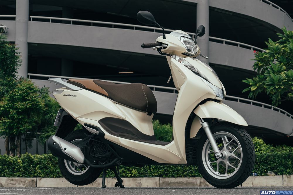 Honda Lead125 2025 รูปโฉมใหม่แบบสีดำตัดฟ้า