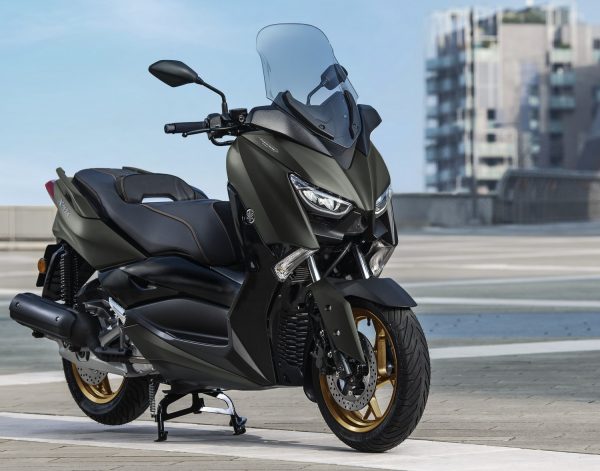 Yamaha Xmax Tech Max 300 2025 สเปคและราคา